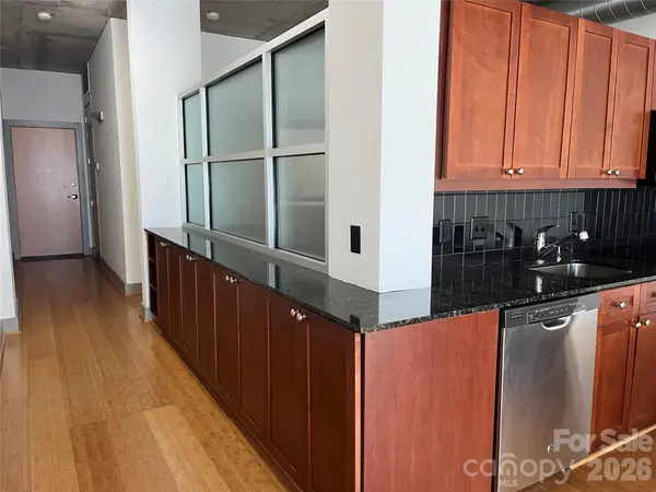505 E 6th ST, Charlotte, NC 28202