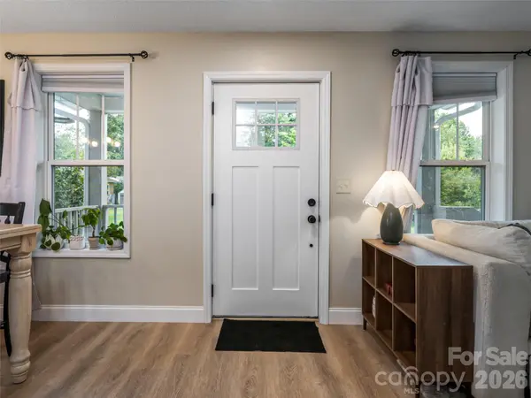 115 Soulshine CT, Asheville, NC 28806