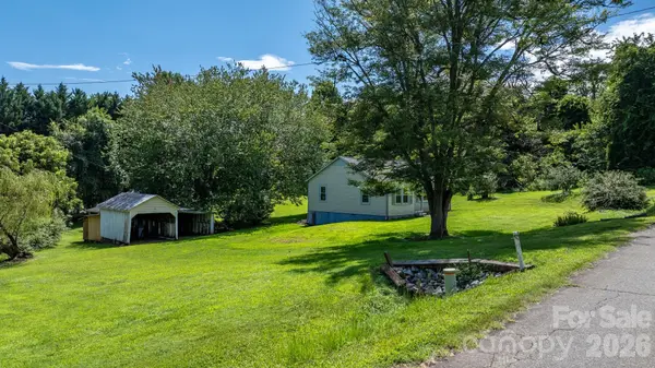 2656 Barrier LOOP, Morganton, NC 28655