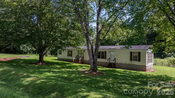 2660 Barrier LOOP, Morganton, NC 28655