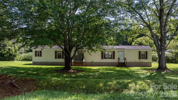 2660 Barrier LOOP, Morganton, NC 28655