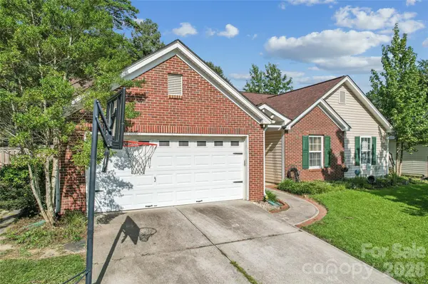 3609 Edgeview DR, Indian Trail, NC 28079