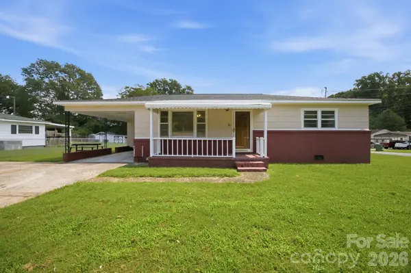 100 Abernathy ST, Mount Holly, NC 28120