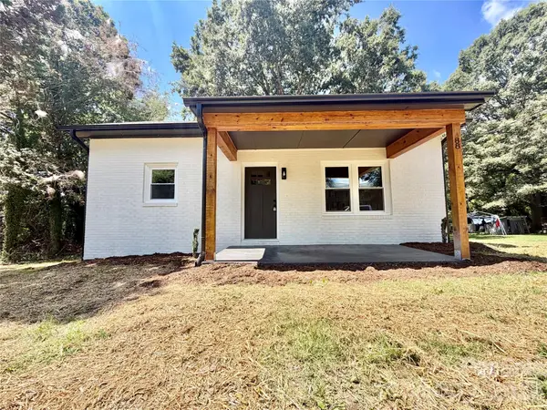 88 Polk ST, Taylorsville, NC 28681