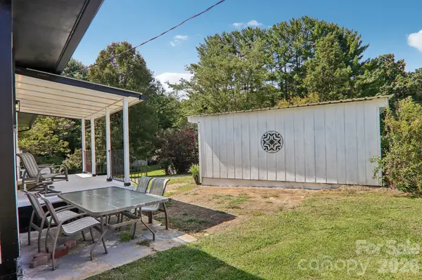 120 Sonoma RD, Waynesville, NC 28786