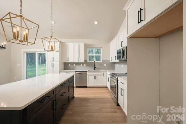 2271 Lee Lawing RD, Lincolnton, NC 28092