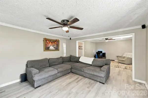 3803 Cook RD, Valdese, NC 28690