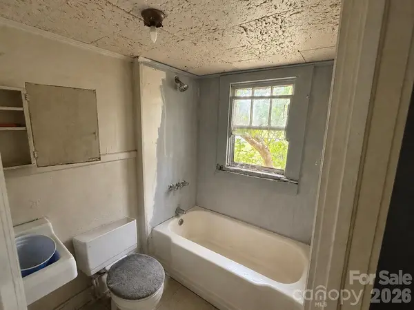 318 Love ST, Albemarle, NC 28001