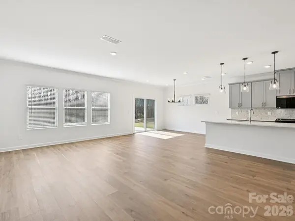 132 Arlingdale DR, York, SC 29745