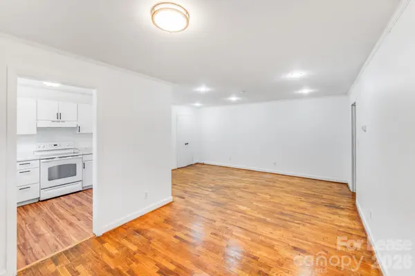 405 W Harvie AVE #B, Gastonia, NC 28052