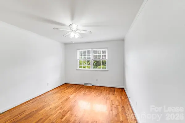 405 W Harvie AVE #B, Gastonia, NC 28052