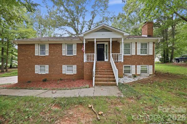 3707 Welcome Arcadia RD, Lexington, NC 27295
