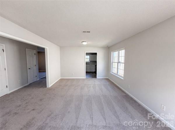 10319 Covingtonwood DR, Charlotte, NC 28214