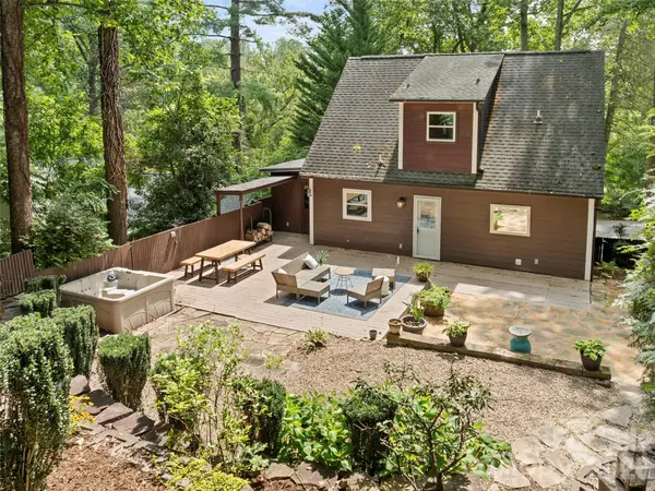 28 Marne RD, Asheville, NC 28803