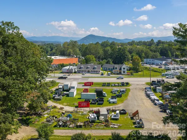 6063 Asheville HWY, Hendersonville, NC 28791