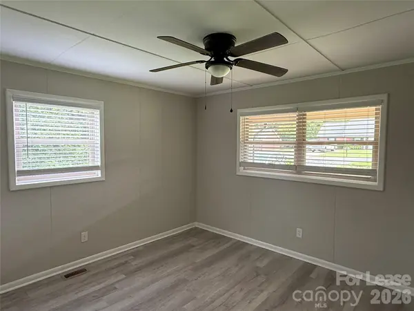 1773 River RD, Lincolnton, NC 28092