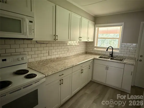 1773 River RD, Lincolnton, NC 28092