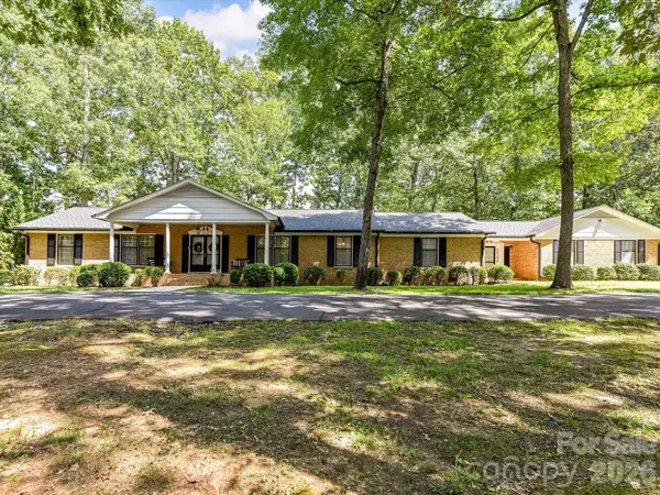2646 Rolling Hills DR, Monroe, NC 28110