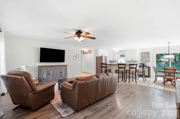 86 Fifth ST, York, SC 29745