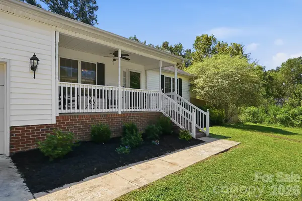 86 Fifth ST, York, SC 29745