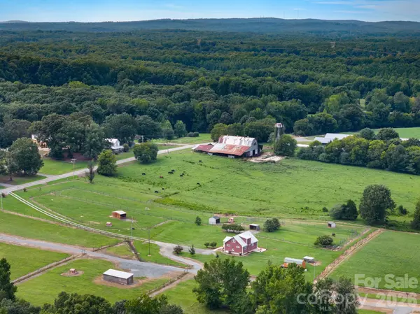 8378 Holman Mill RD, Snow Camp, NC 27349