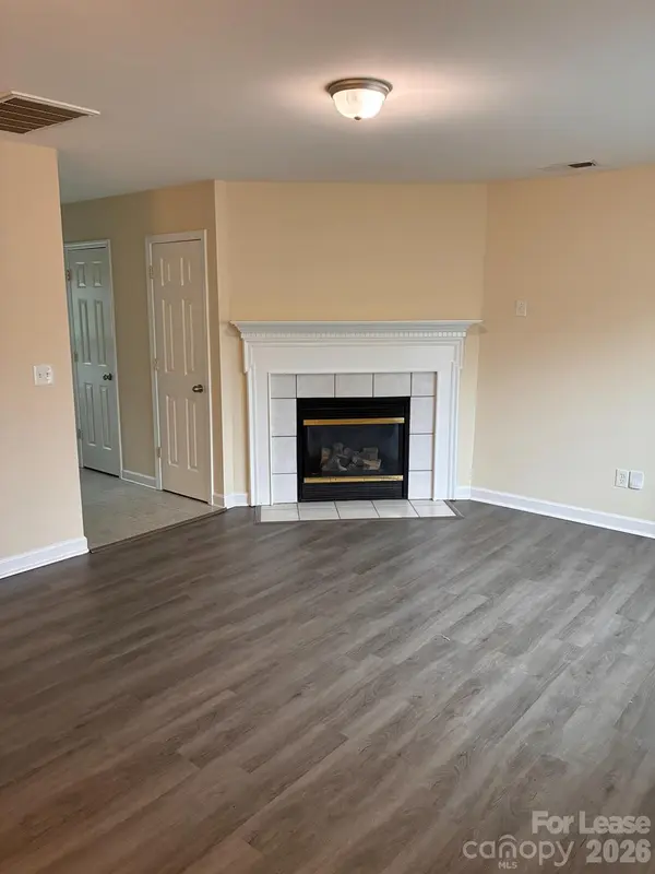 10440 Wilson Glen DR, Charlotte, NC 28214