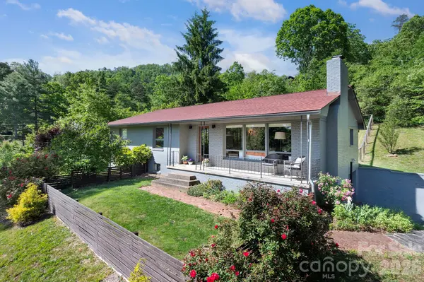 301 Stratford RD, Asheville, NC 28804