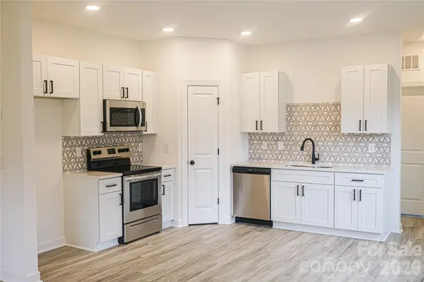 113 Chestnut DR SW, Concord, NC 28025