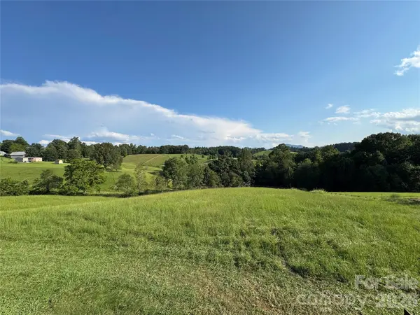 237 Rock Bridge RD, Leicester, NC 28748