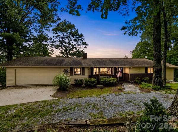 327 Summit RD, Tryon, NC 28782