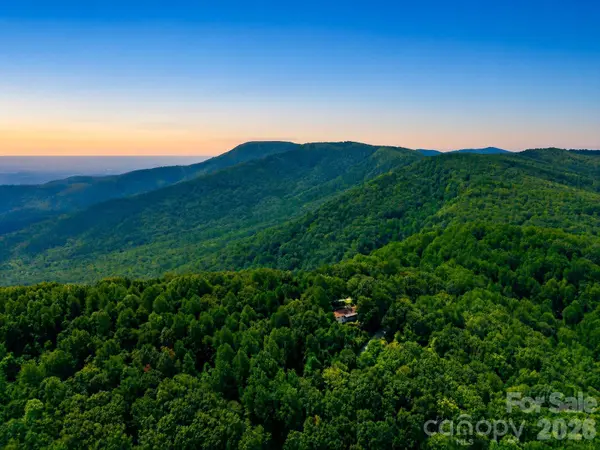 327 Summit RD, Tryon, NC 28782