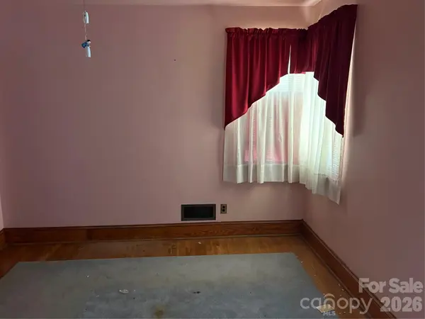 1308 Salem RD, Morganton, NC 28655