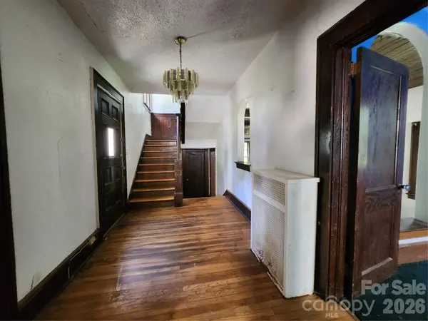 63 Westover DR, Asheville, NC 28801