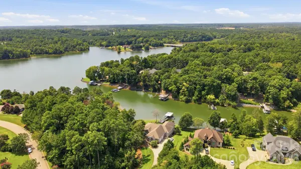 2725 Windswept CV, York, SC 29745