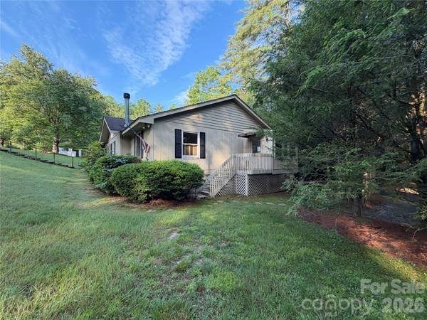 29 Crystal Springs TRL, Cashiers, NC 28717