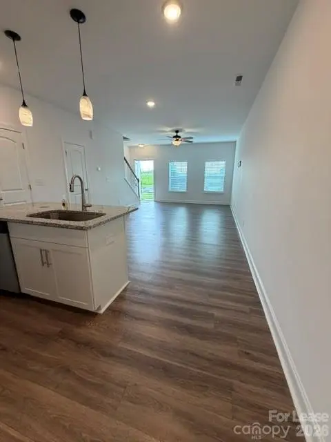 2125 24th Street LN SE, Hickory, NC 28602