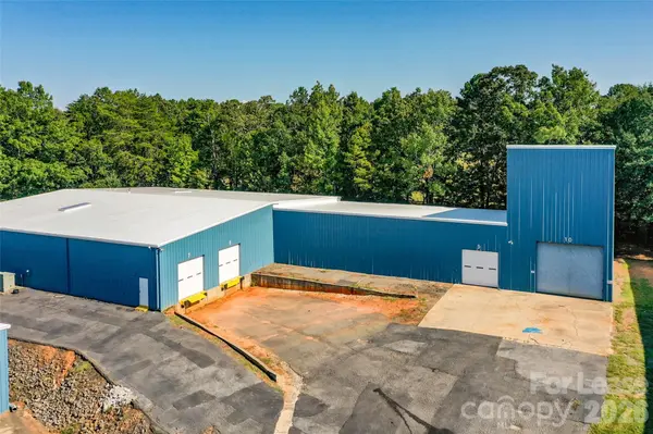 144 Industrial DR #2, Forest City, NC 28043