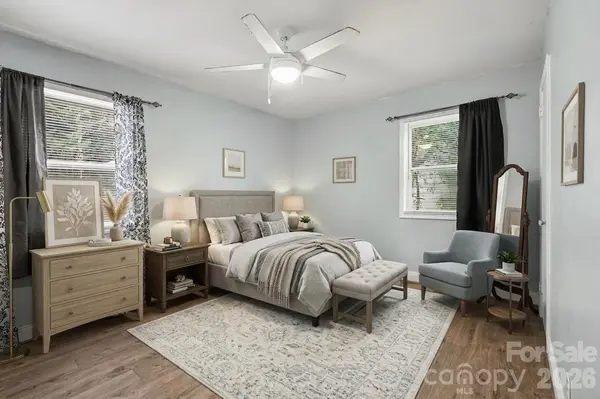 802 Stowe DR, Lowell, NC 28098