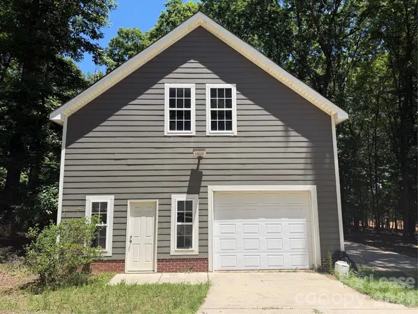 150 Manitou TRL, Statesville, NC 28677