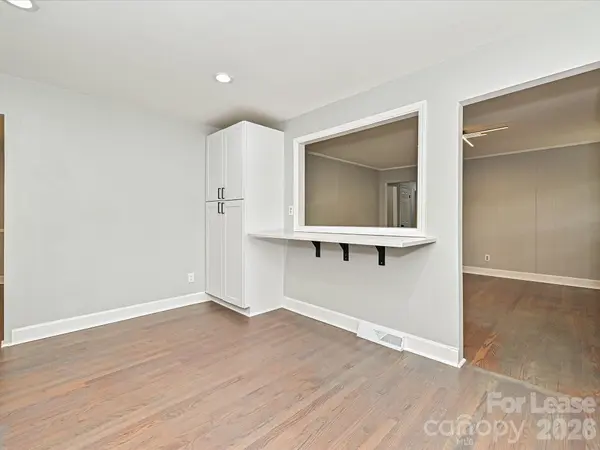 3430 Rea RD, Charlotte, NC 28226