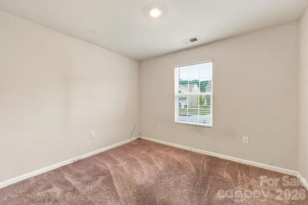3325 Brighton DR, Gastonia, NC 28052