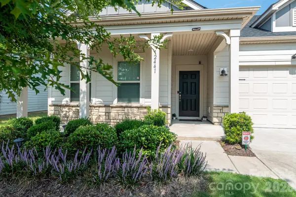 12441 Stoneybrook Station Pkwy, Huntersville, NC 28078