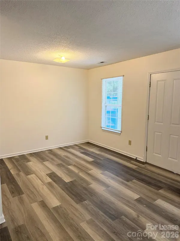 1208 W Walnut AVE, Gastonia, NC 28052