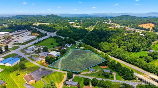 212 Joyceton Church RD SW, Lenoir, NC 28645
