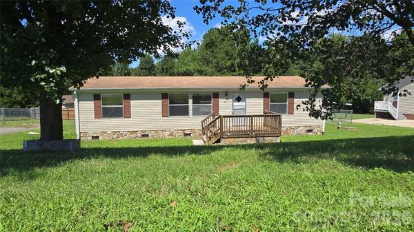 176 Crown CT, Kings Mountain, NC 28086