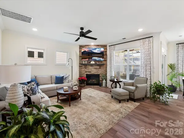 109 N Dunlavin WAY, Mooresville, NC 28115