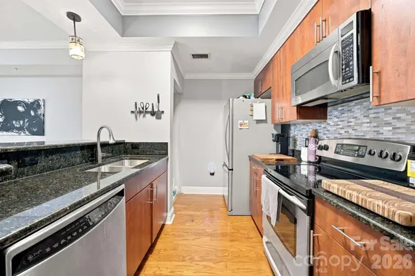 300 W 5th ST #546, Charlotte, NC 28202