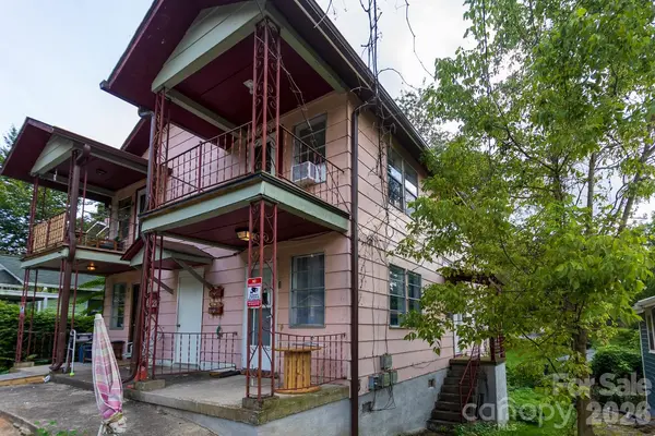 37 Water ST, Asheville, NC 28801