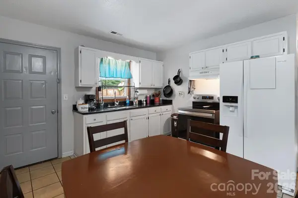 150 Hillbrook DR, Bostic, NC 28018