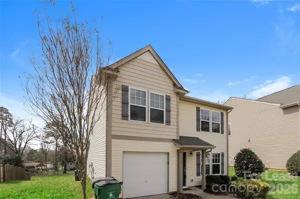 7215 Waldon Park LN, Charlotte, NC 28214